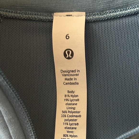 Lululemon scuba light blue full zip cropped jacket. - Picture 2 of 3